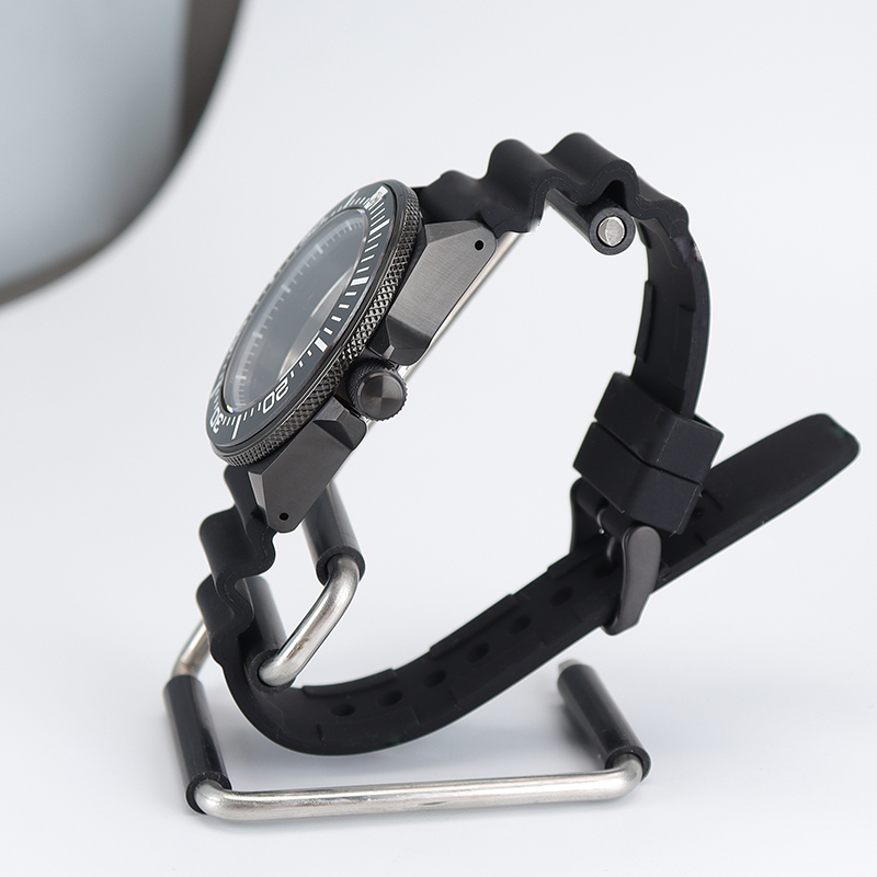 43,8 mm Taucheruhrengehäuse, K – Rubber Strap Diver Bewertung und Preis